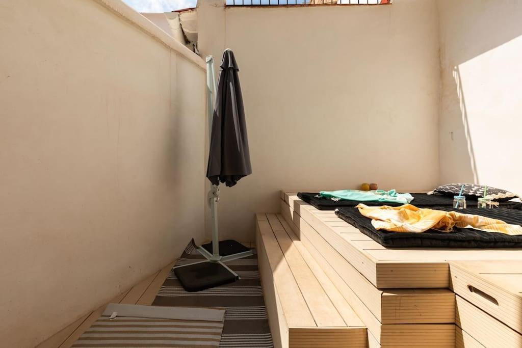 דירות ולנסיה Cozy Loft Patio+Pool +Wifi מראה חיצוני תמונה